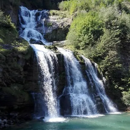 Giardino Apartment Porto Valtravaglia