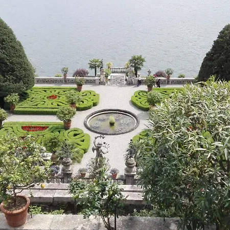 Giardino Apartman Porto Valtravaglia